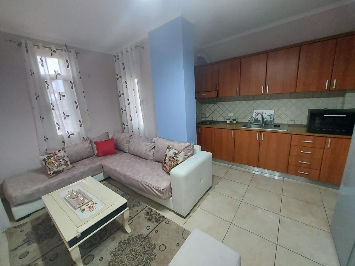 Bral Apartment 3 Durrës Esterno foto
