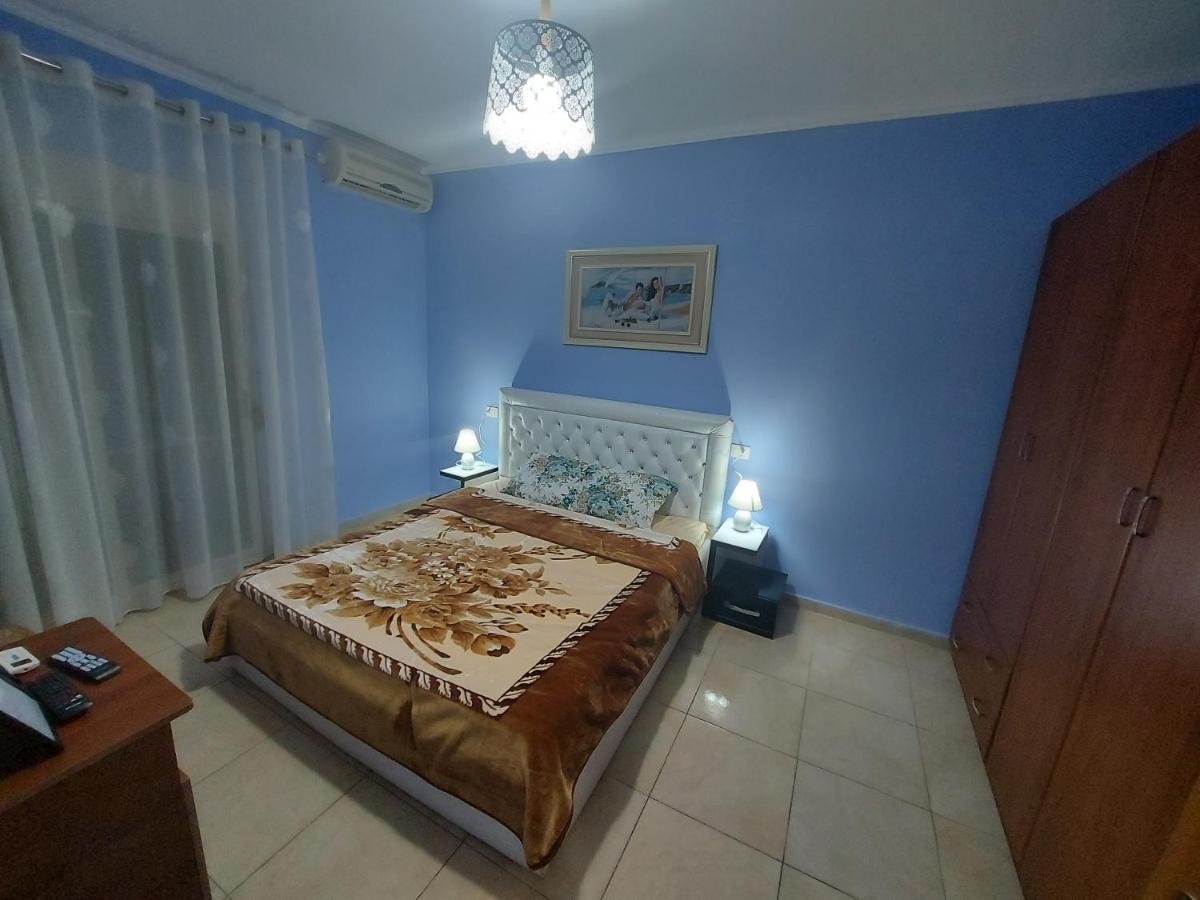Bral Apartment 3 Durrës Esterno foto