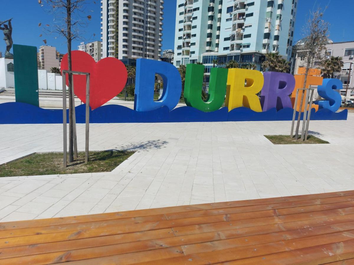 Bral Apartment 3 Durrës Esterno foto